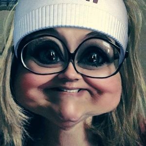 Meet your Posher, Gail